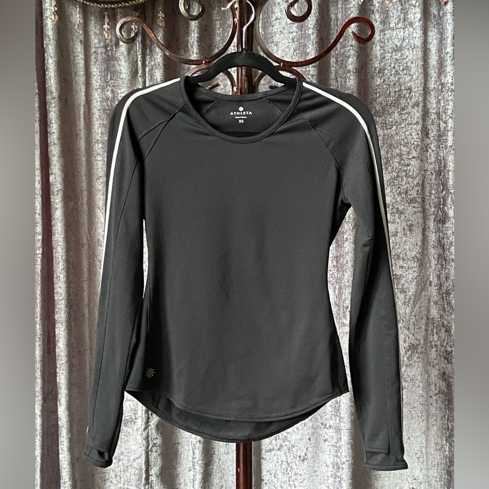 Athleta Long Sleeve Running Shirt